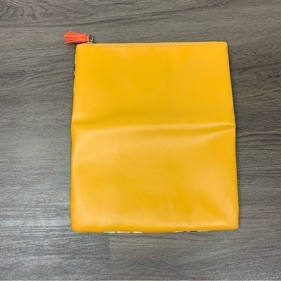 Rachel Pally Orange Zahara Floral Reversible Fold Over Clutch - Picture 4 of 6